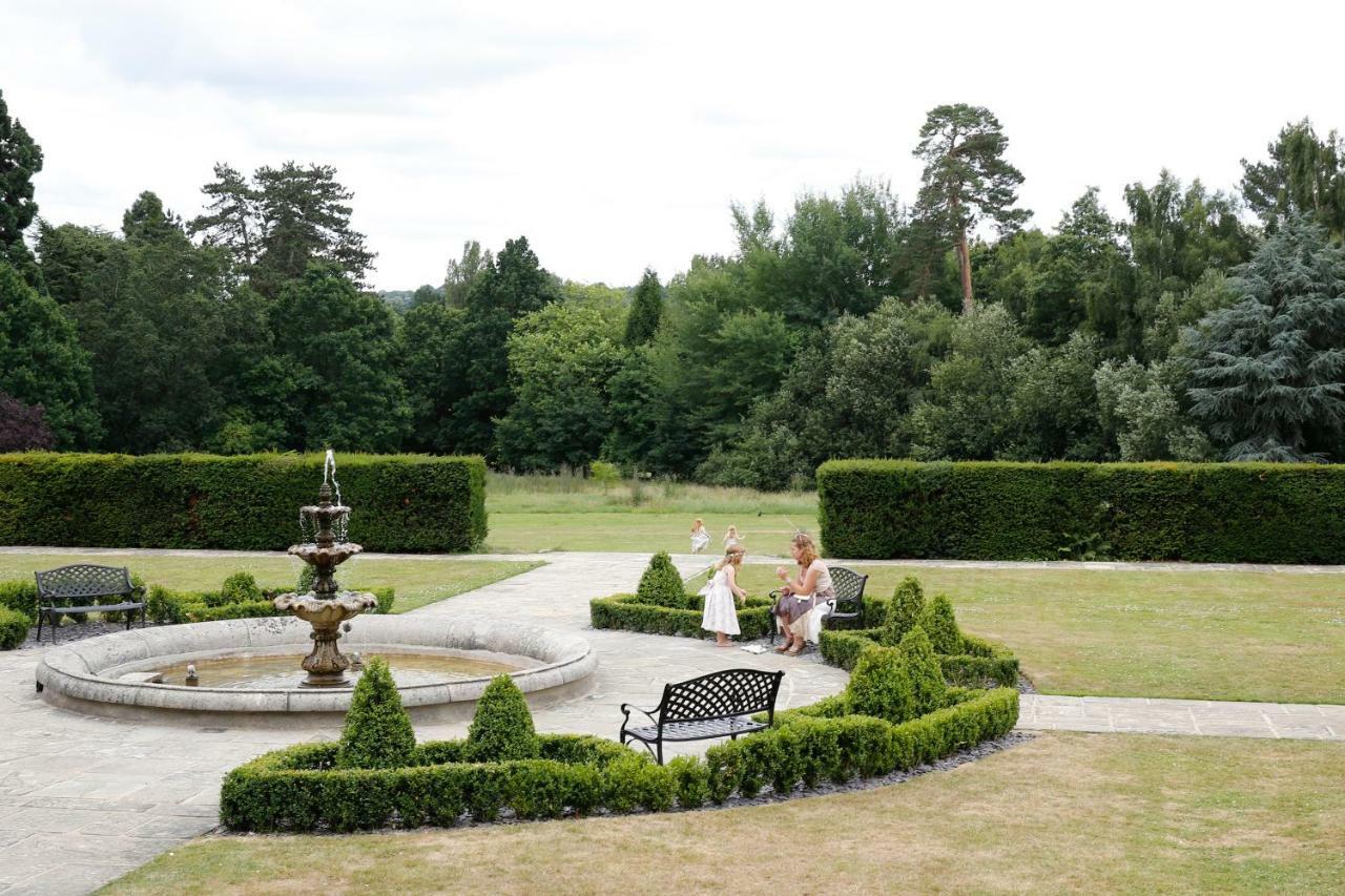 Easthampstead Park Hotel Bracknell Exterior photo